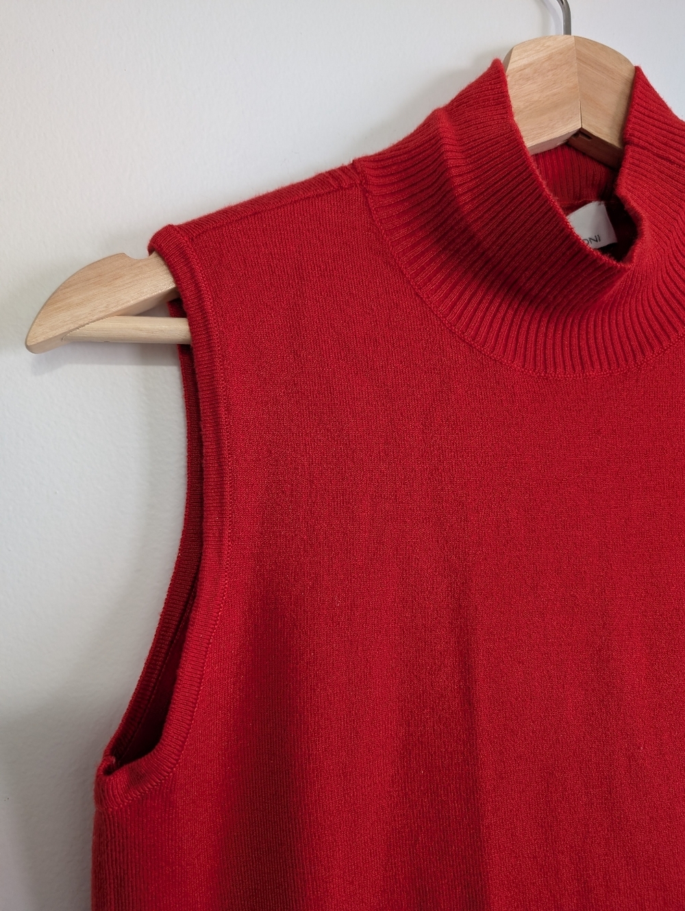 Magaschoni Medium Tank Top High Neck Sleeveless Red Shirt Lightweight Knit Boho